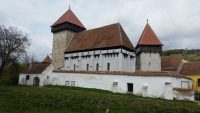 Biserica fortificată din Stejărișu