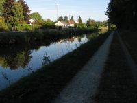 Tot pe langa canalul Loirei, in portiunea fara ziduri