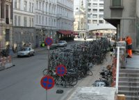 Copenhaga - Parcare de biciclete langa gara