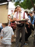 Paris - Chelner in Montmartre
