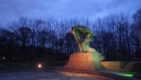 Frédéric Chopin în Parcul Łazienki