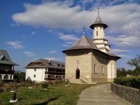 Mănăstirea Măgura, Târgu Ocna