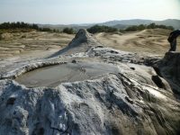 Vulcanii Noroioși de la Pâclele Mari