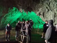 Peștera Dâmbovicioarei